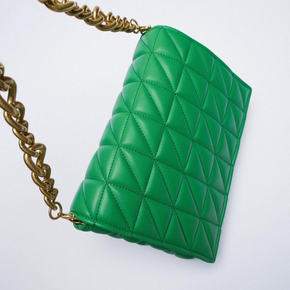 ZARA (SOLD OUT) QUILTED CHAIN BAG - Picture 7 of 12